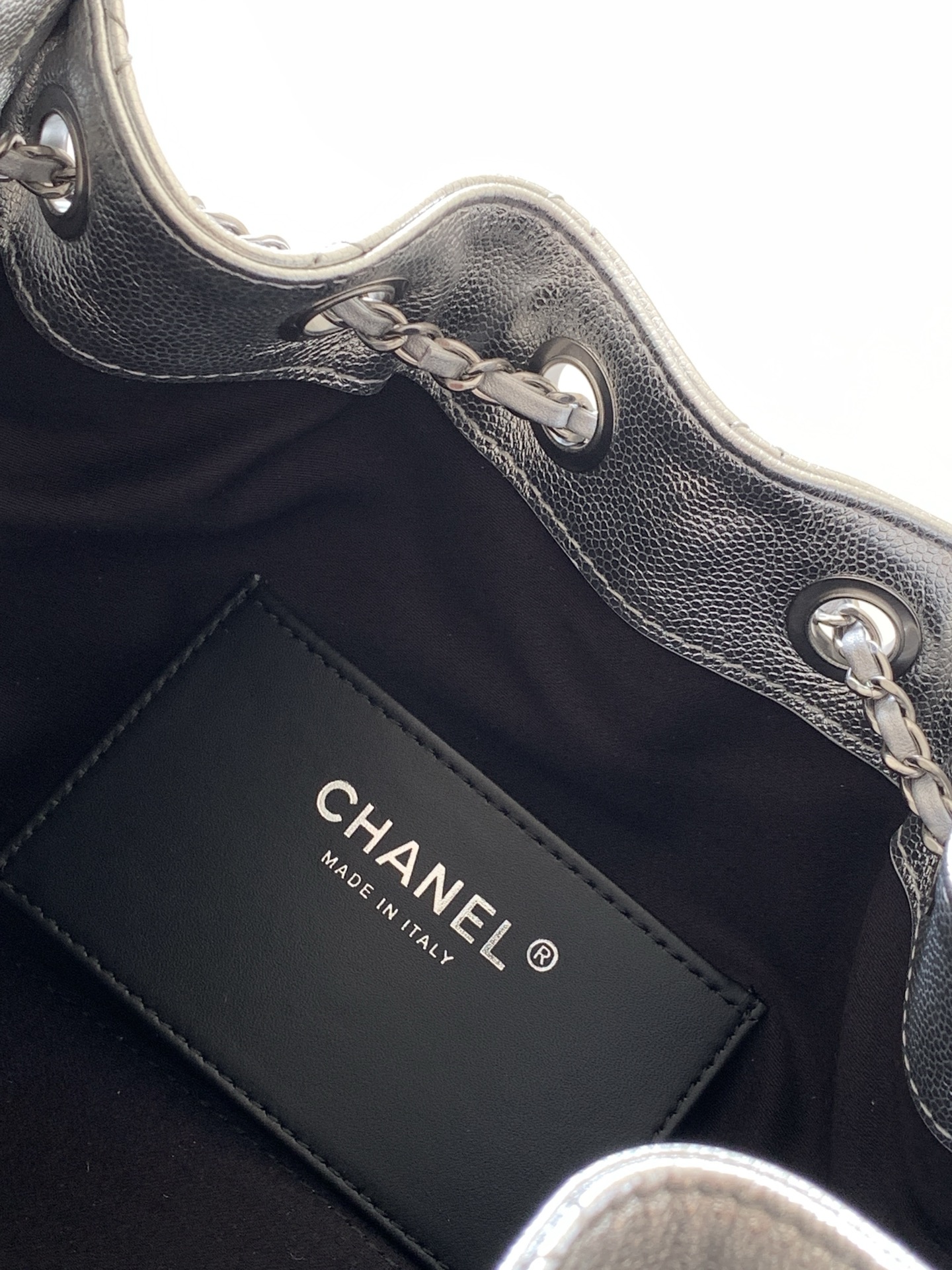 Chanel Bucket Bag L-s