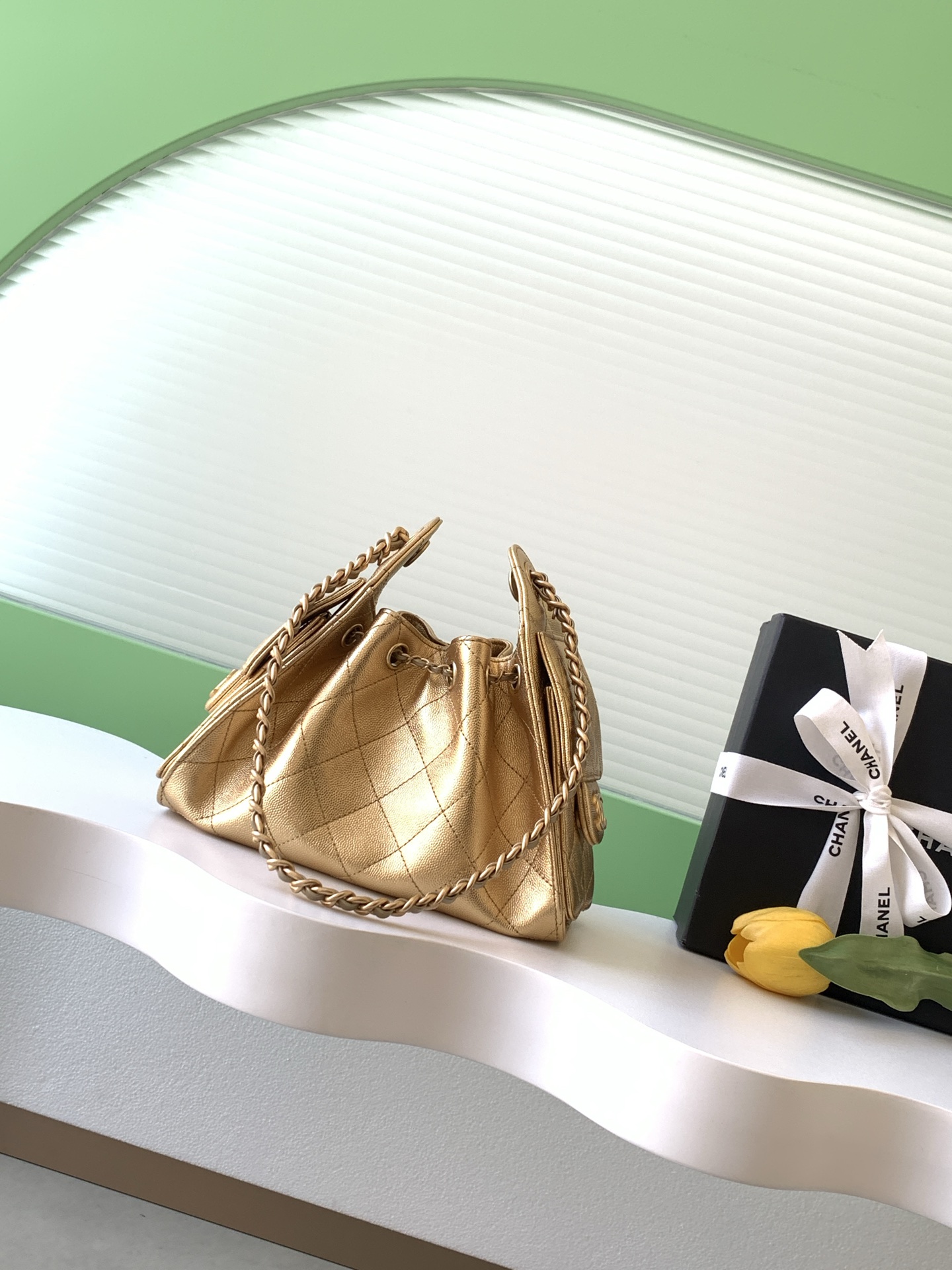 Chanel Bucket Bag L-s