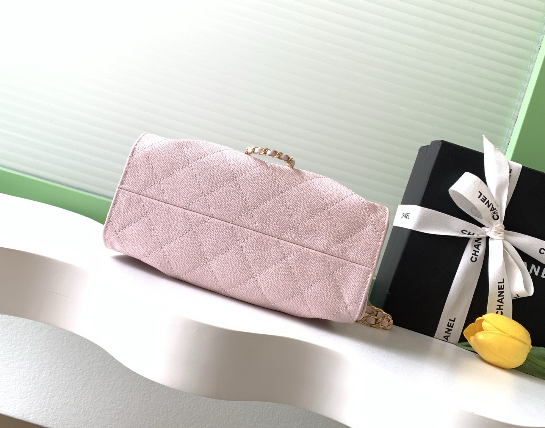 Chanel Bucket Bag L-s