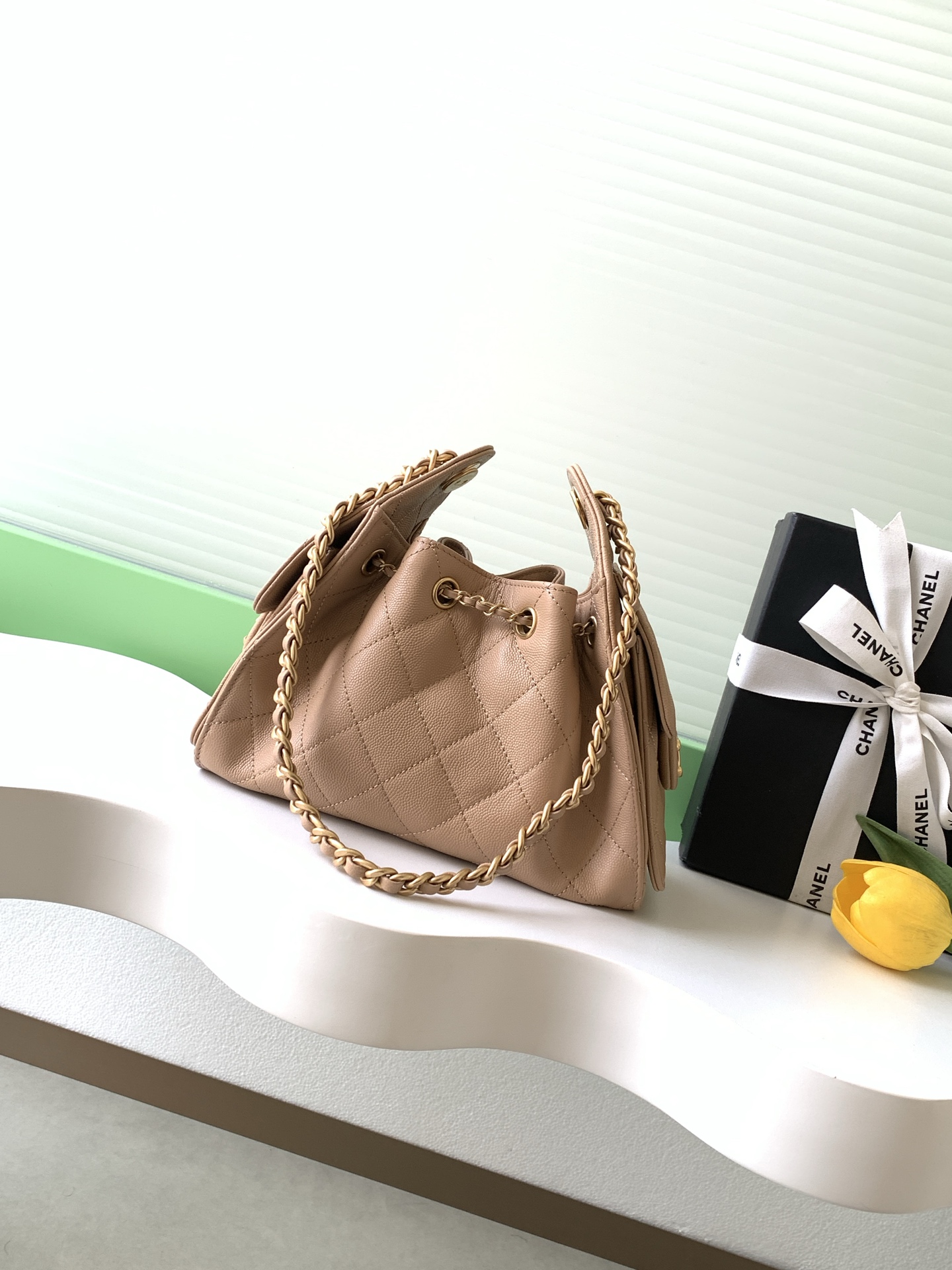 Chanel Bucket Bag L-s