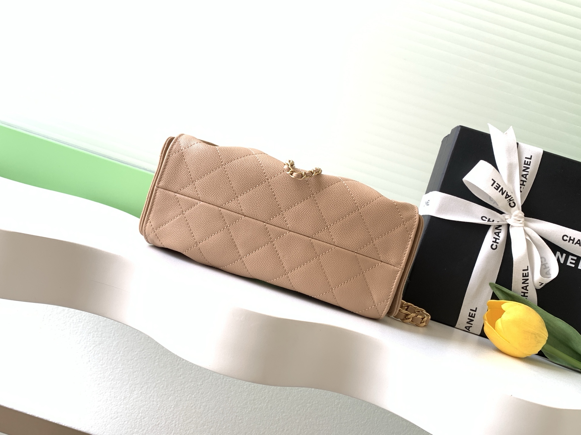 Chanel Bucket Bag L-s