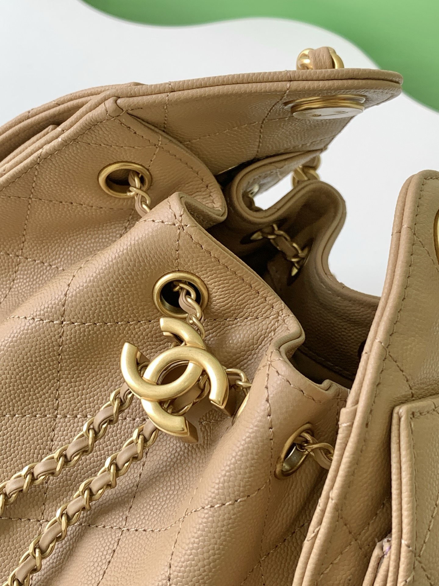 Chanel Bucket Bag L-s