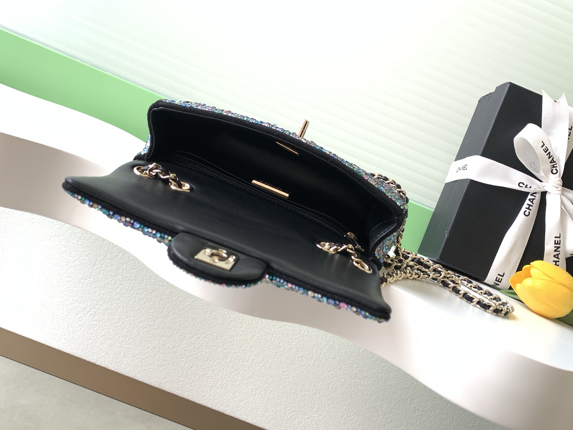 Chanel Clutch Bag Black L-s