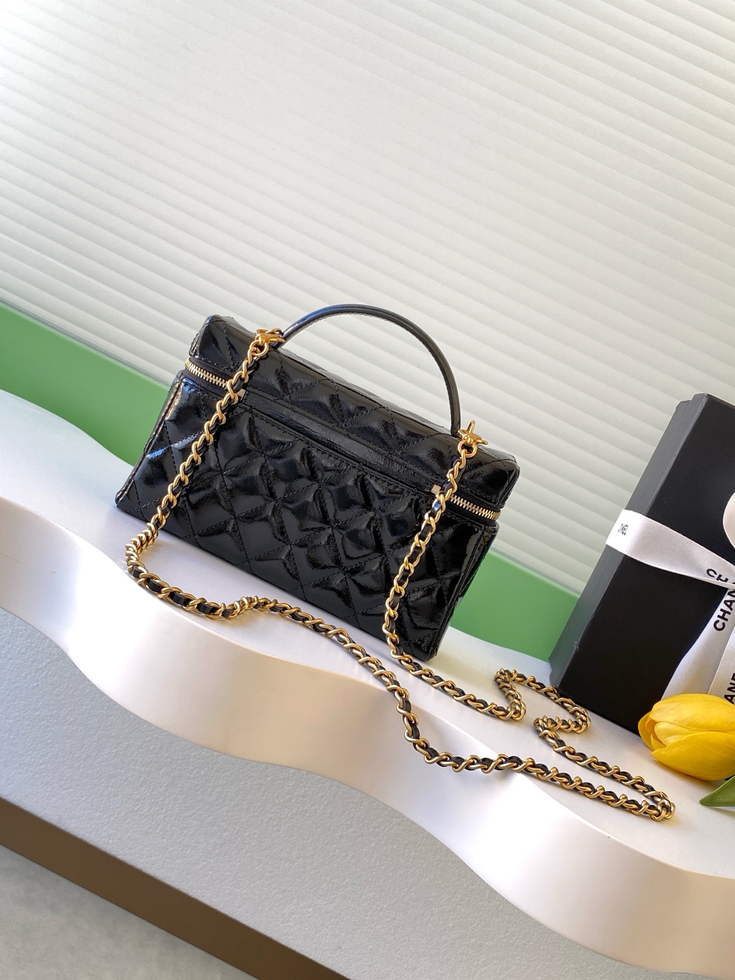 Chanel Basic Bag Sheepskin Gold L