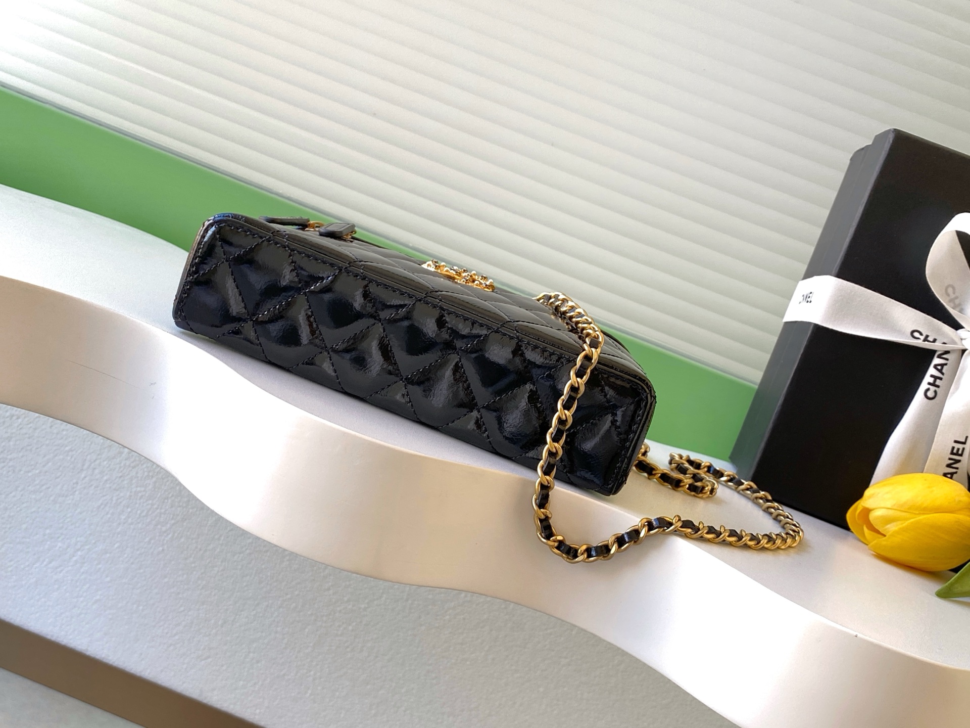 Chanel Basic Bag Sheepskin Gold L