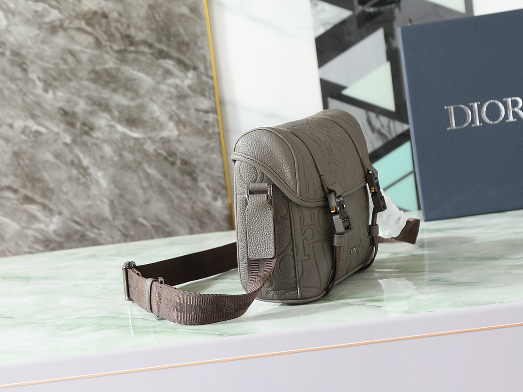 Dior Messenger Bag Cow Leather Gray L-s-333l