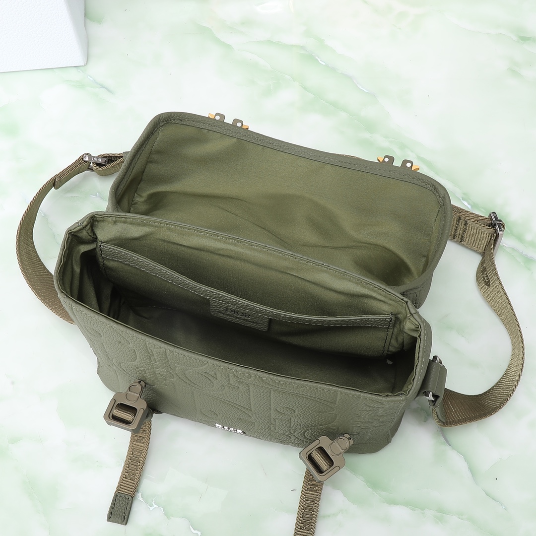 Dior Messenger Bag Cow Leather L-s-333l