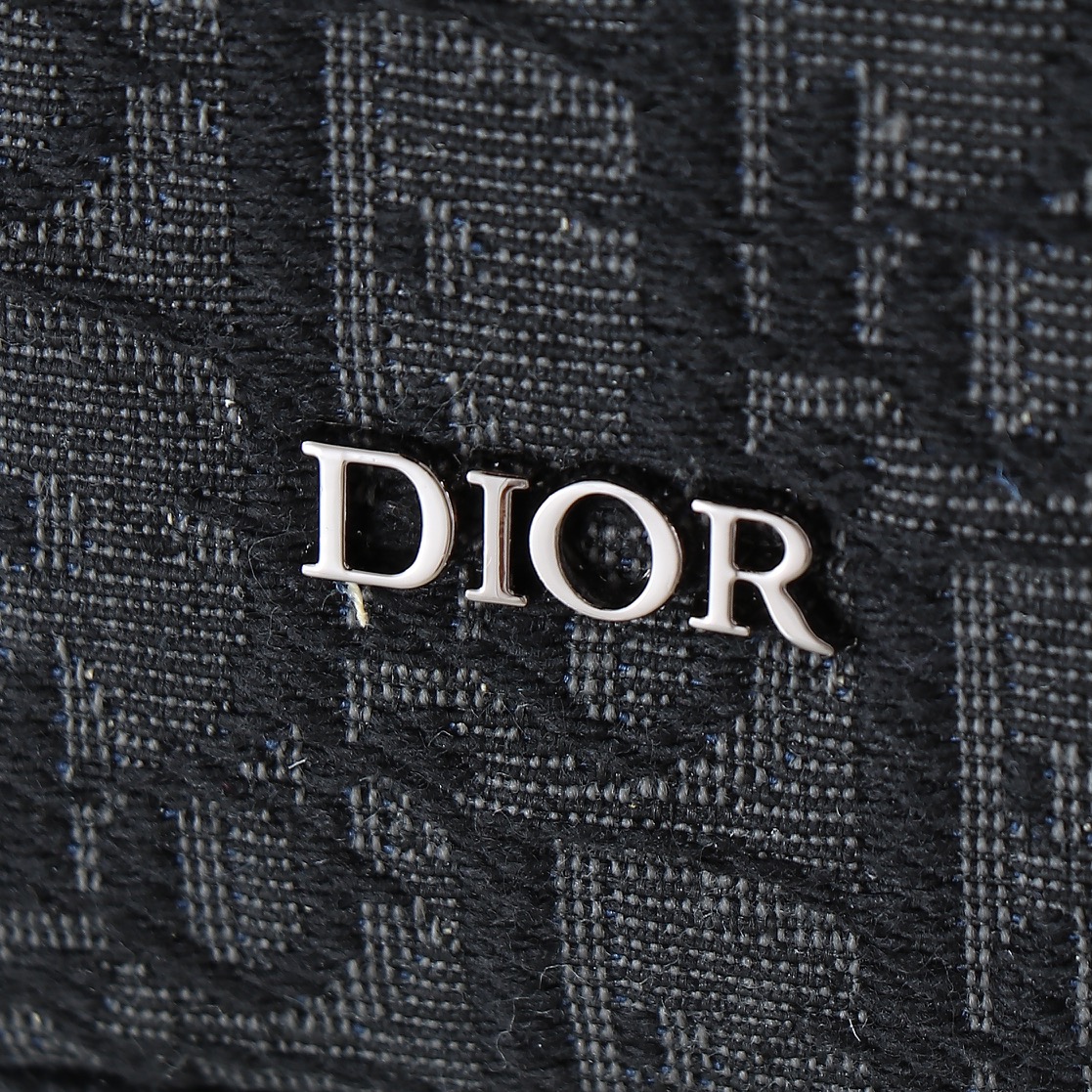 Dior Messenger Bag Cow Leather Black L-s