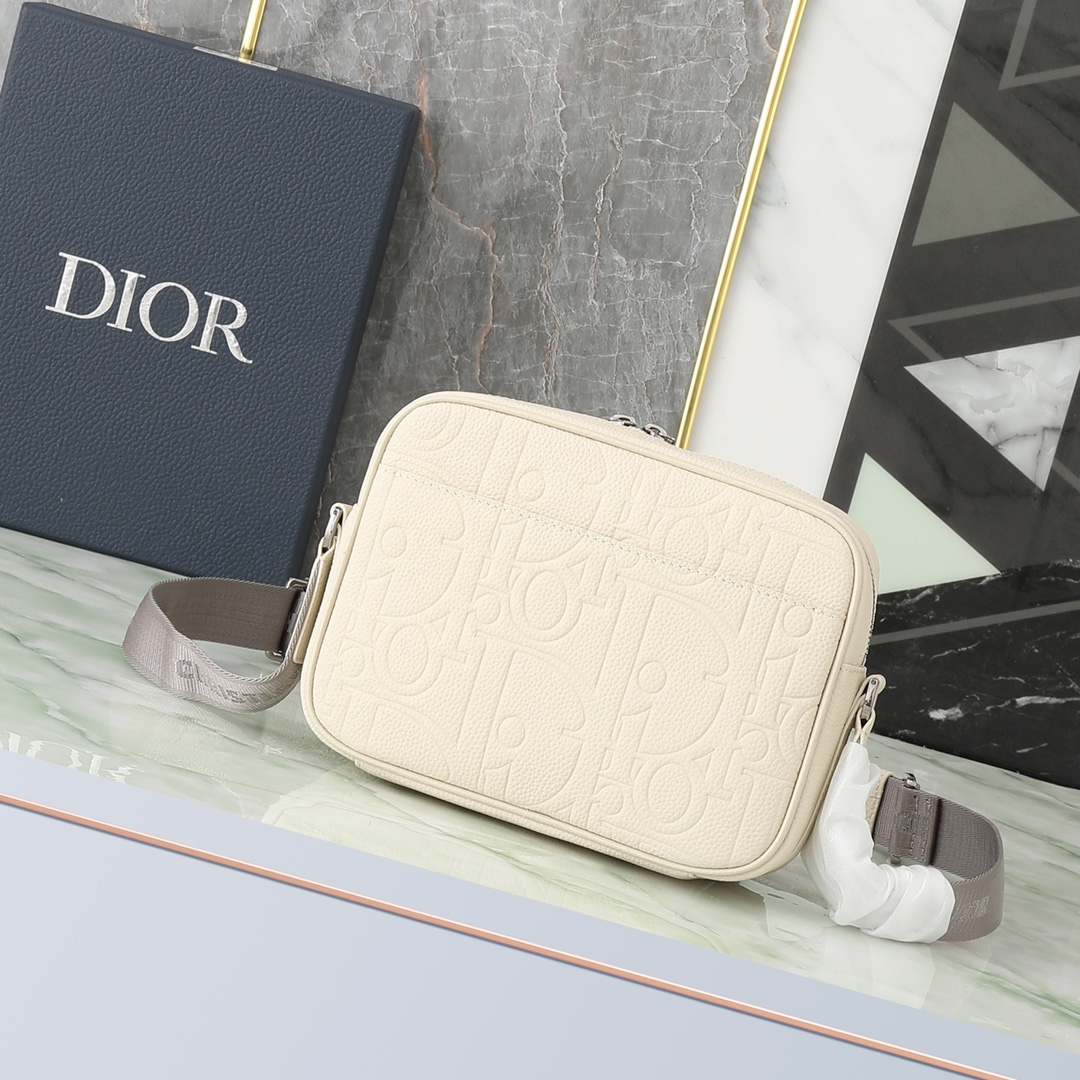Dior Messenger Bag Cow Leather Beige L-s-340l