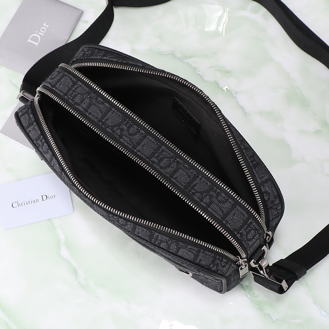 Dior Basic Bag Cow Leather Black L-s