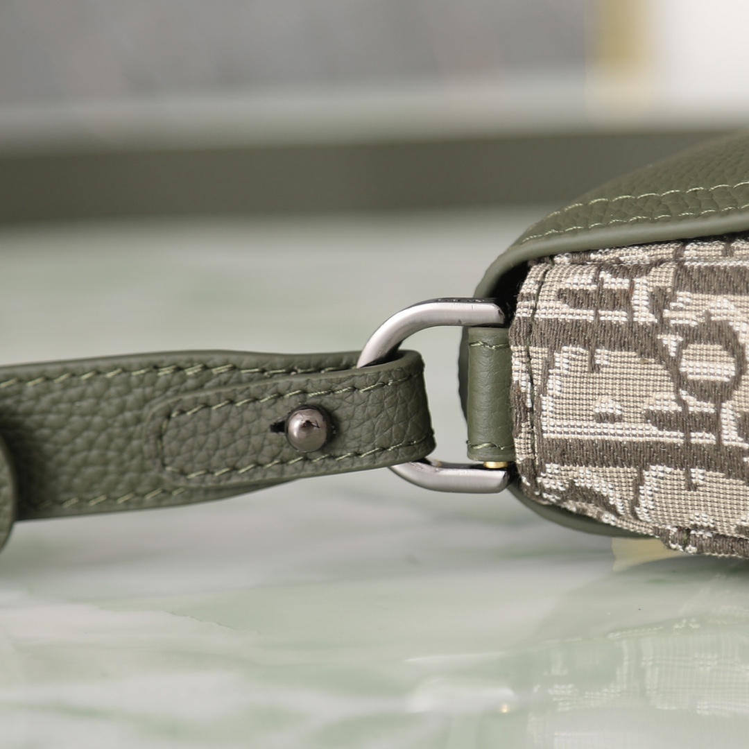 Dior Messenger Bag Cow Leather Mini Size L-s