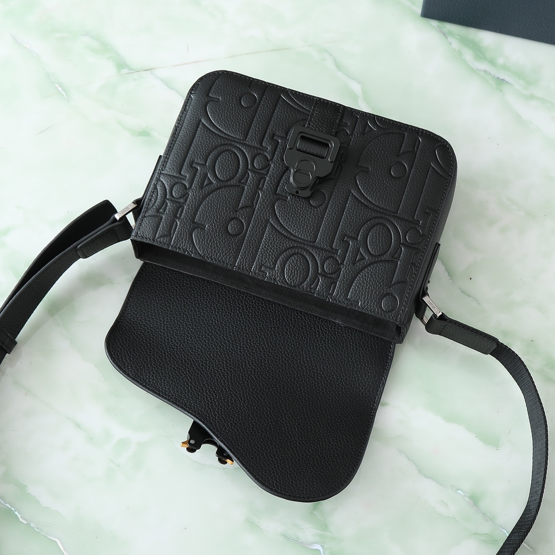 Dior Messenger Bag Cow Leather Black 049l-l-s