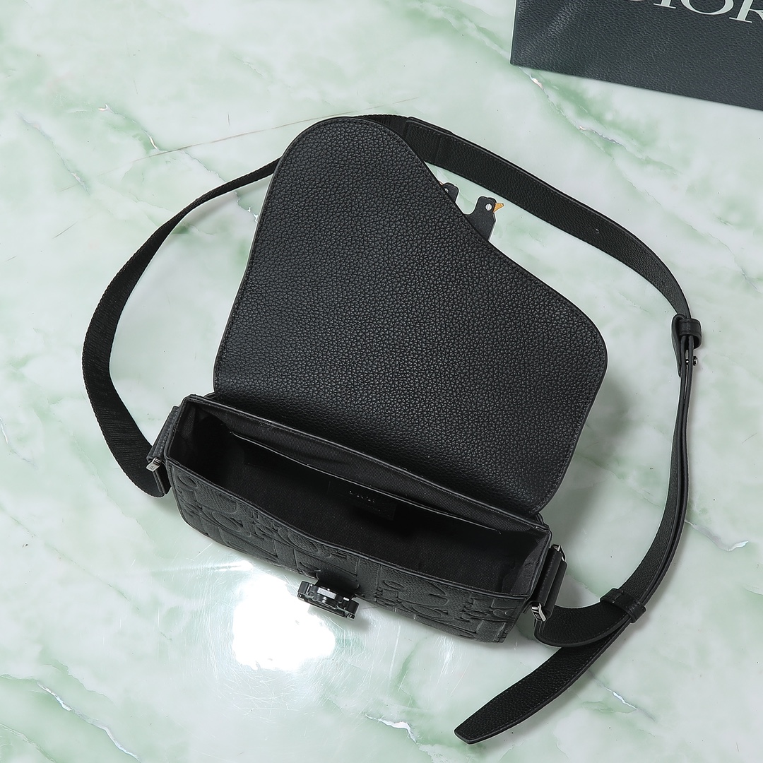 Dior Messenger Bag Cow Leather Black 049l-l-s