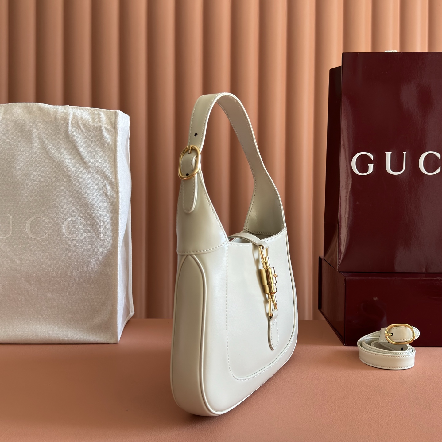 Gucci Basic Bag