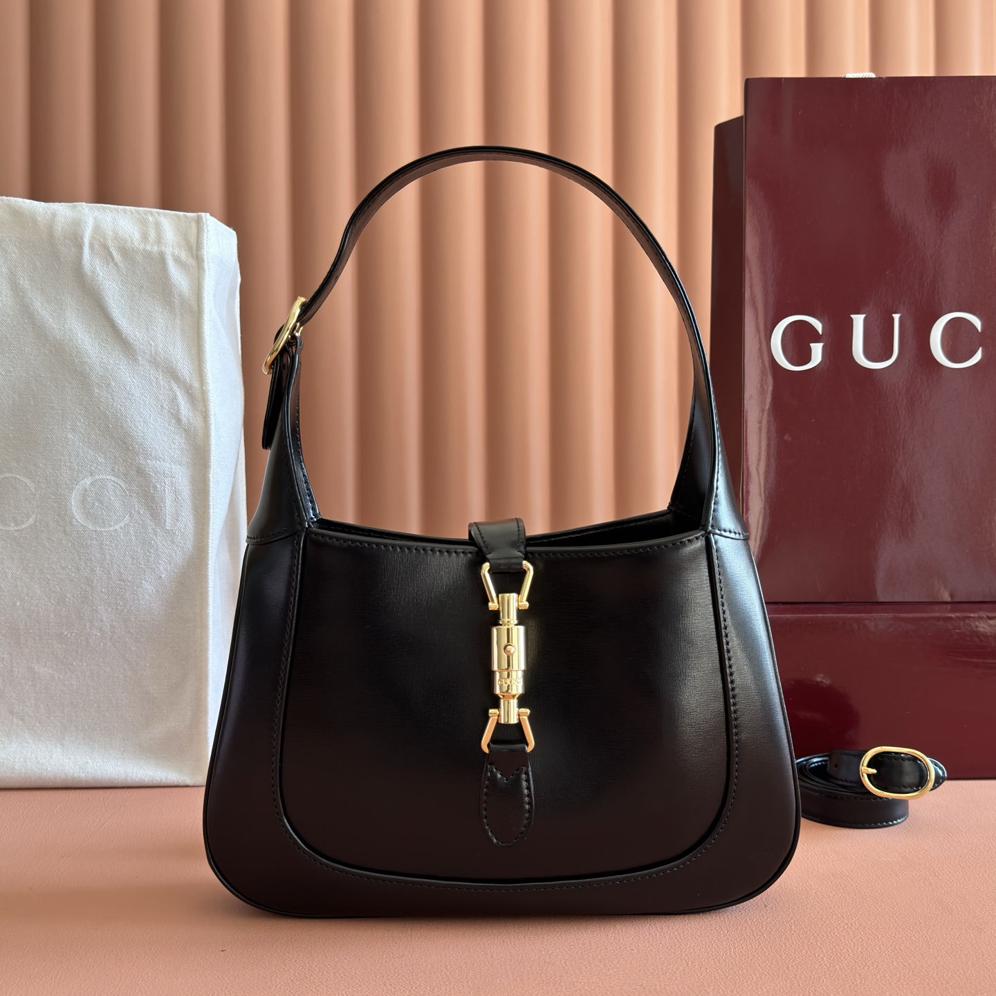 Gucci Basic Bag