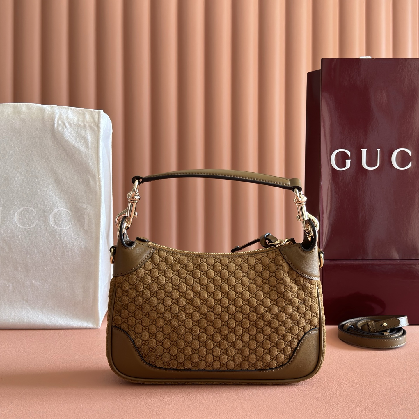 Gucci Basic Bag Brown