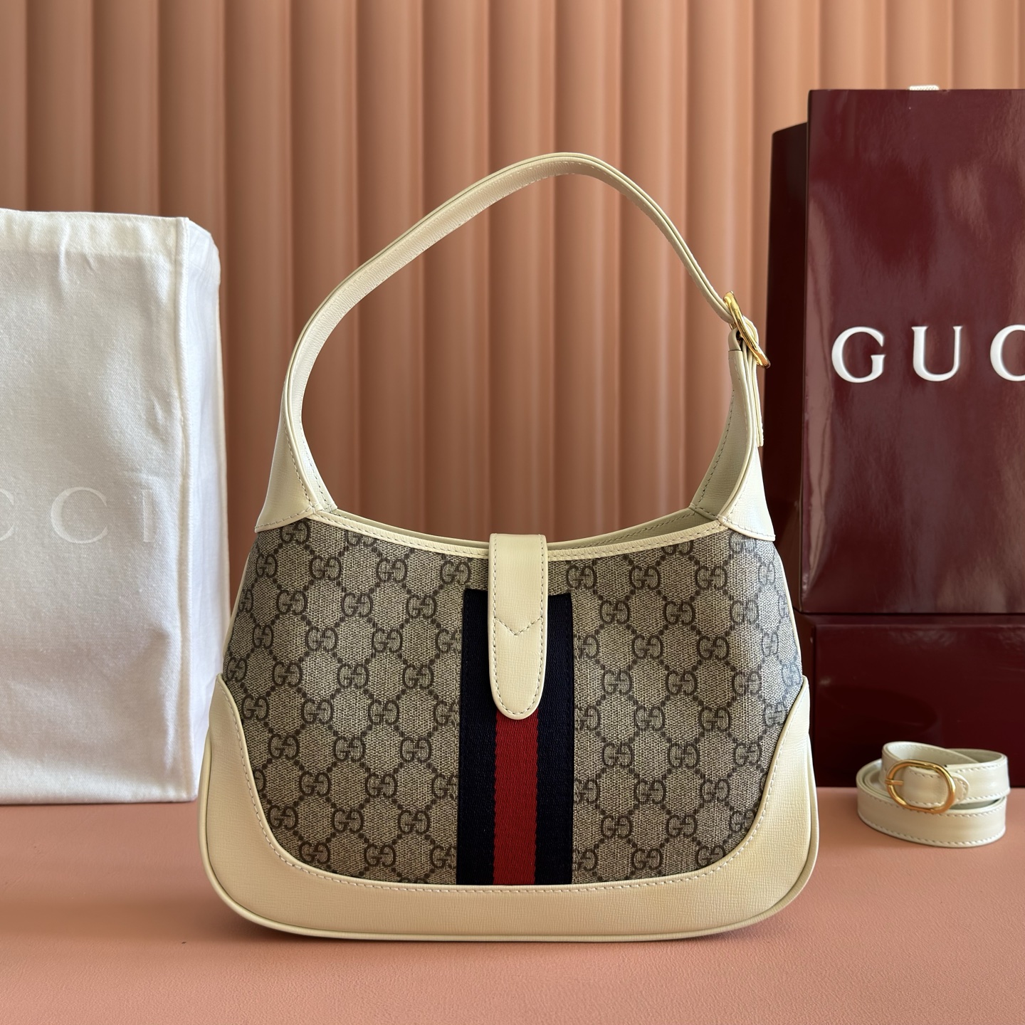 Gucci Basic Bag