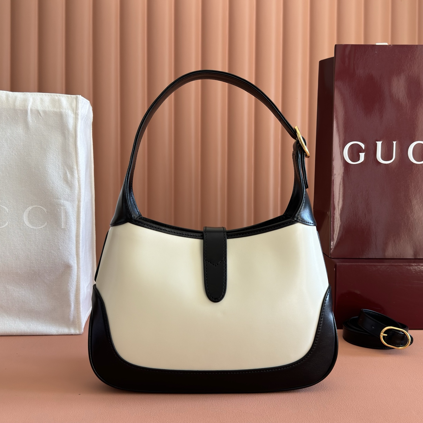 Gucci Basic Bag
