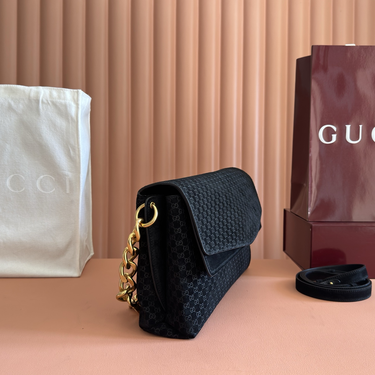 Gucci Basic Bag Black