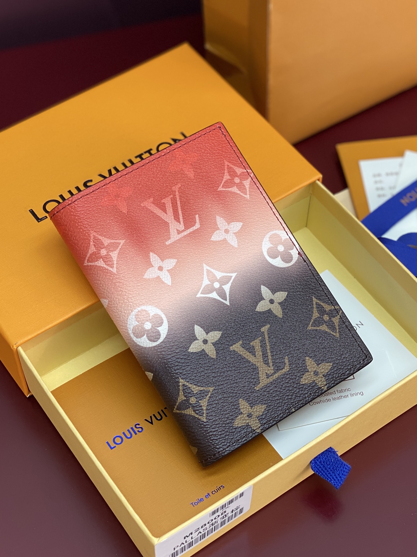 Louis Vuitton Male Basic Bag Canvas 10cm-m-l