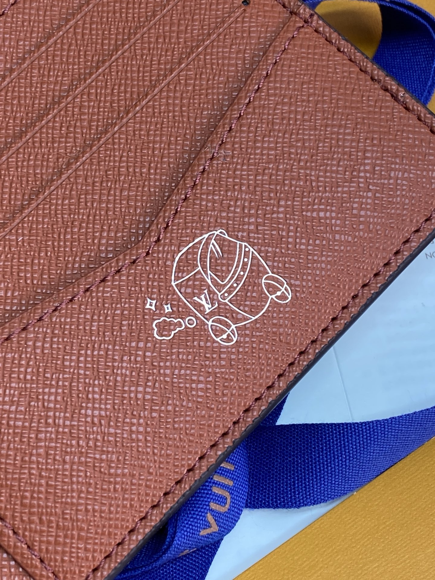 Louis Vuitton Male Basic Bag Canvas M-l