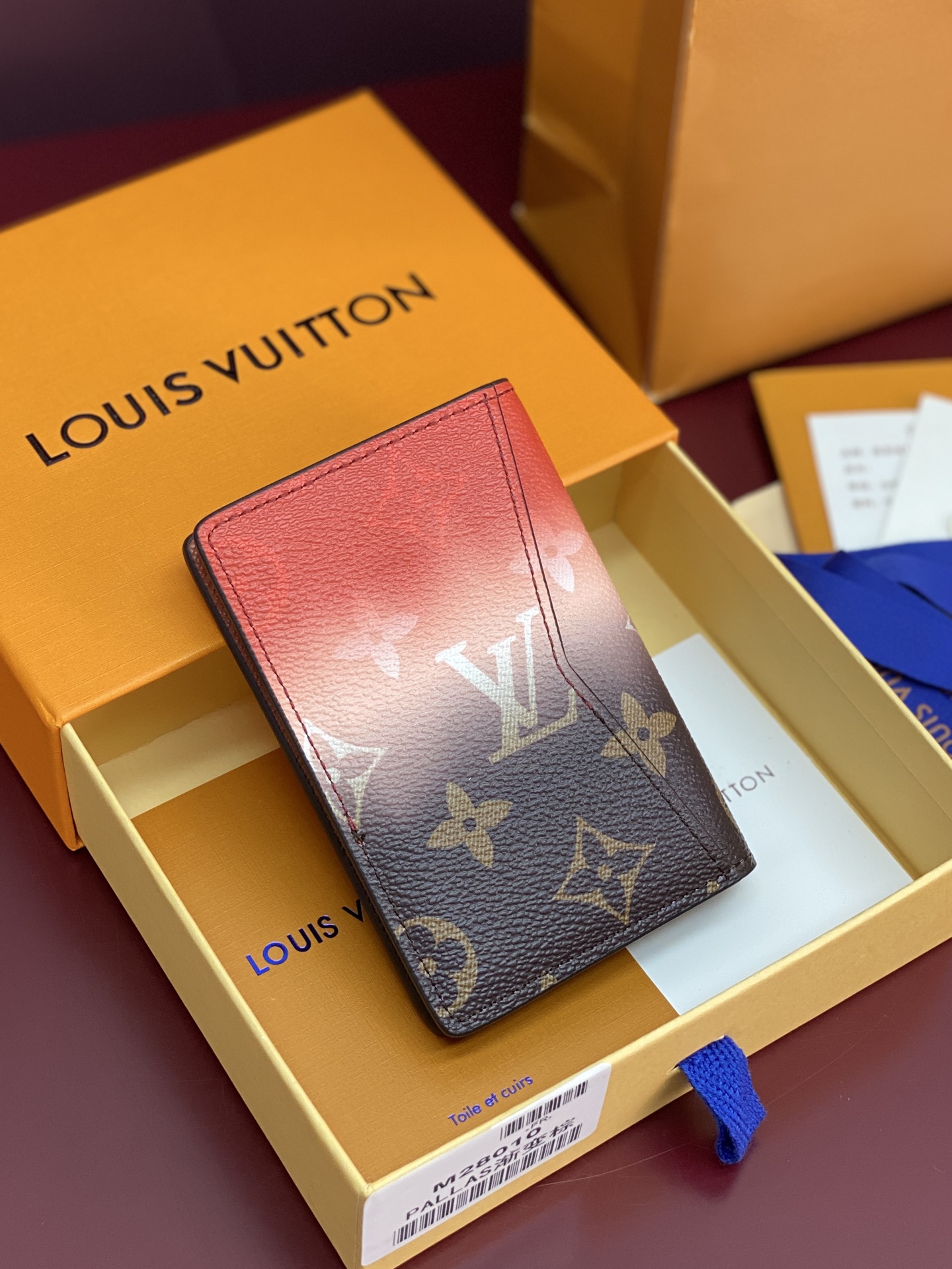 Louis Vuitton Male Basic Bag Canvas M-l