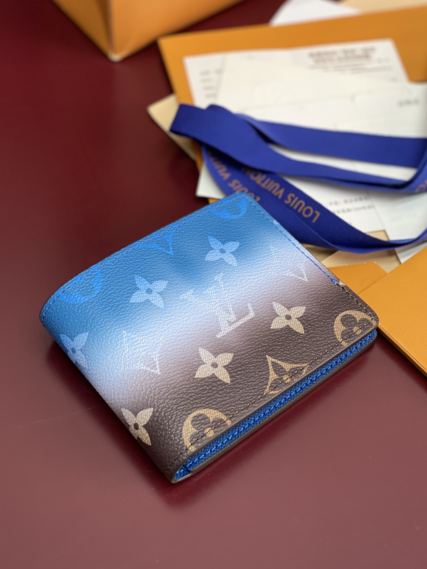 Louis Vuitton Male Basic Bag Canvas M-l