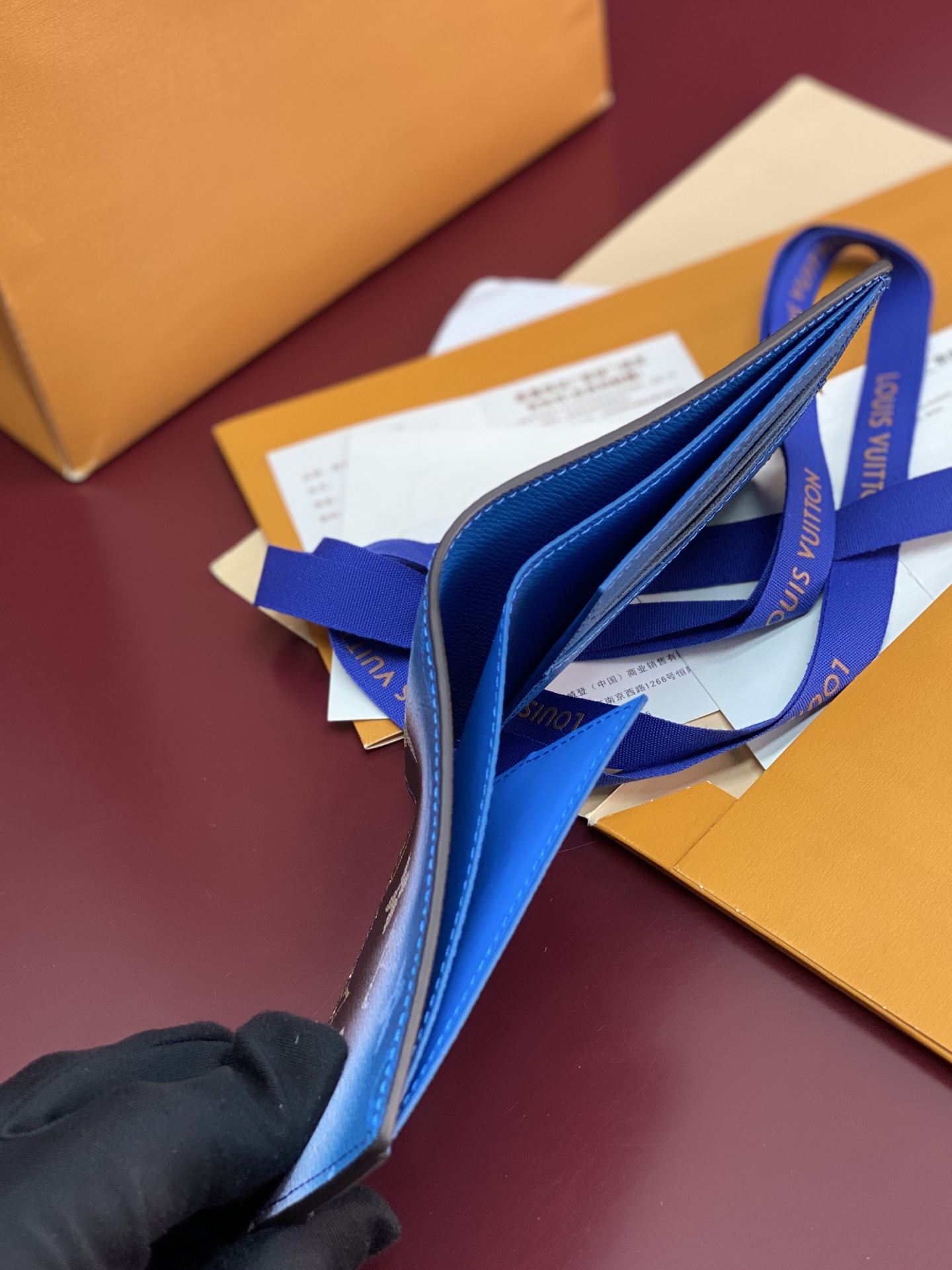 Louis Vuitton Male Basic Bag Canvas M-l