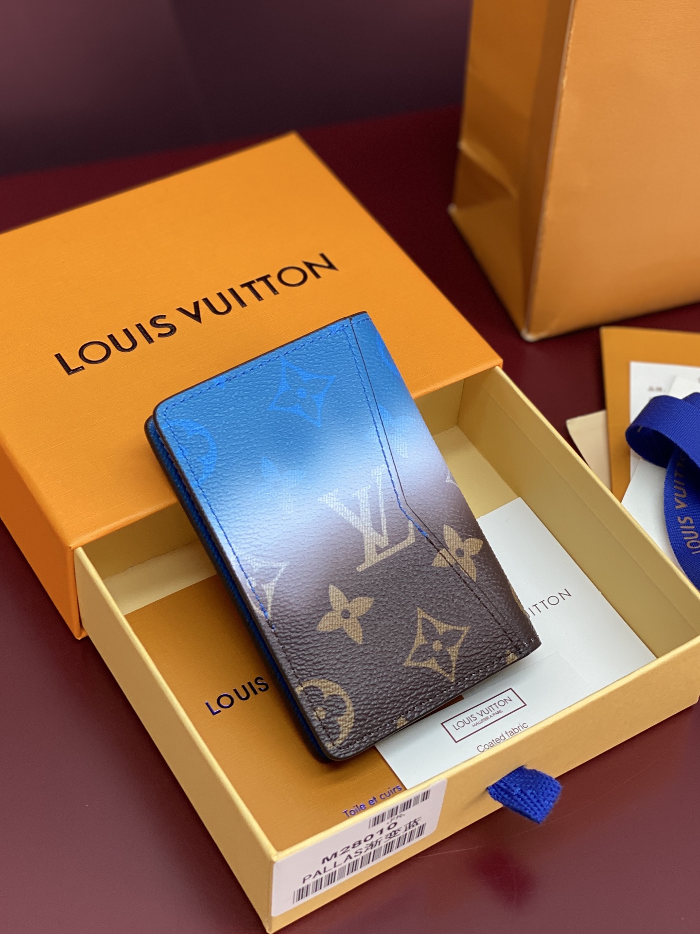 Louis Vuitton Male Basic Bag Canvas M-l