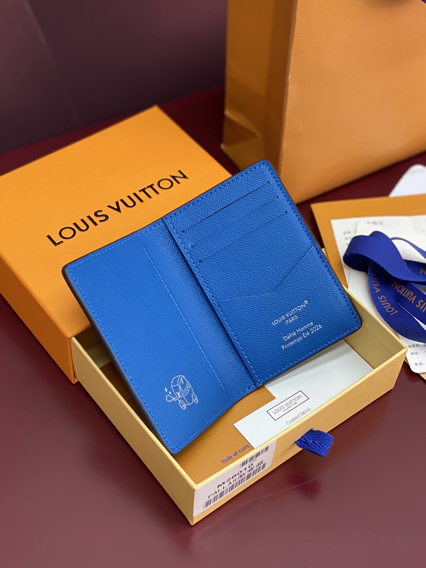 Louis Vuitton Male Basic Bag Canvas M-l