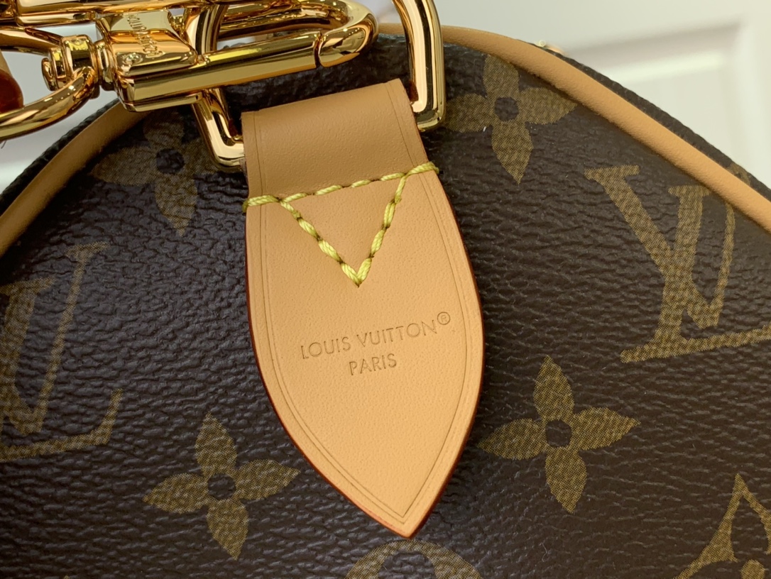 Louis Vuitton Basic Bag Canvas Black M-s