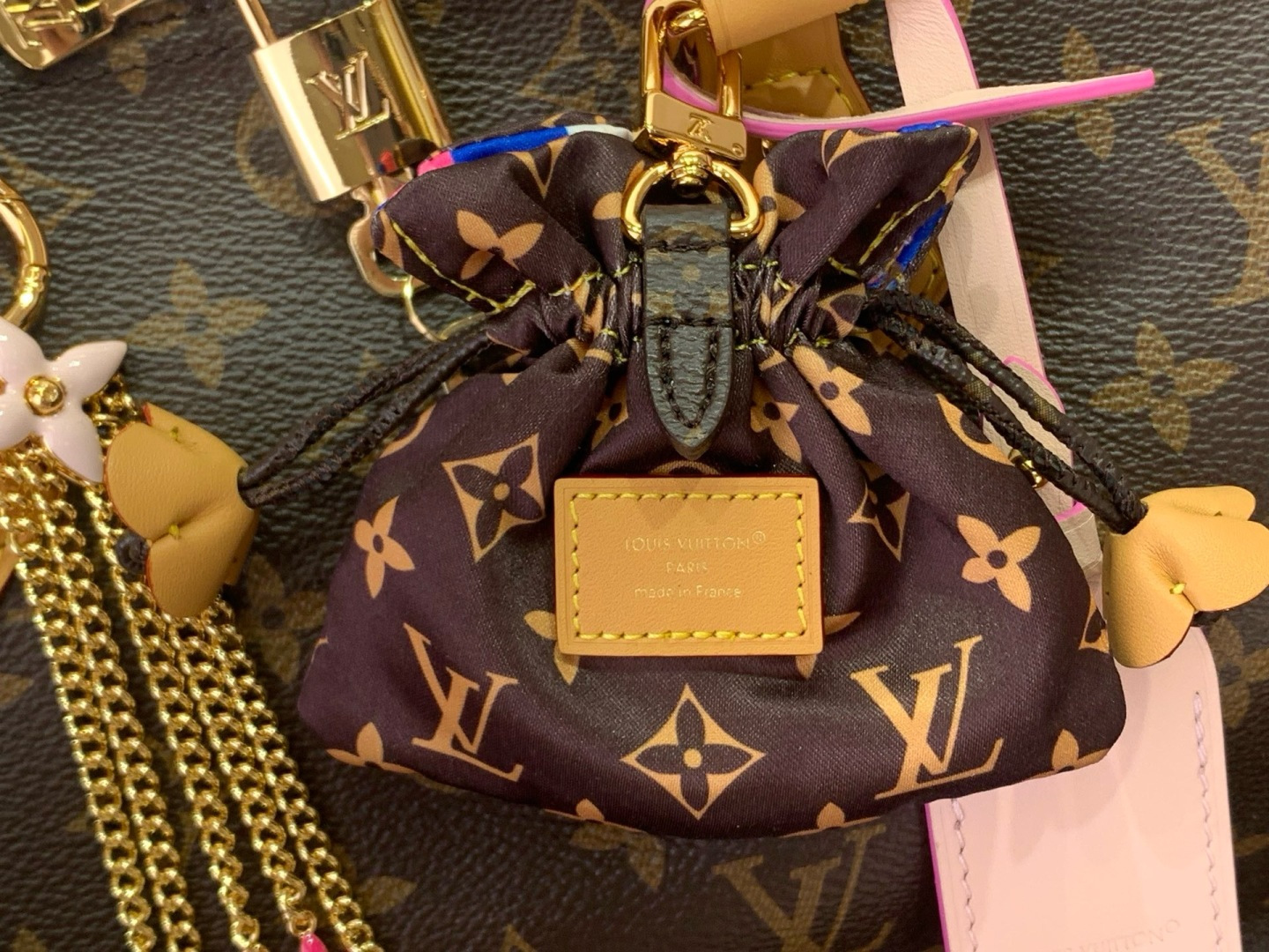 Louis Vuitton Basic Bag Canvas Black M-s