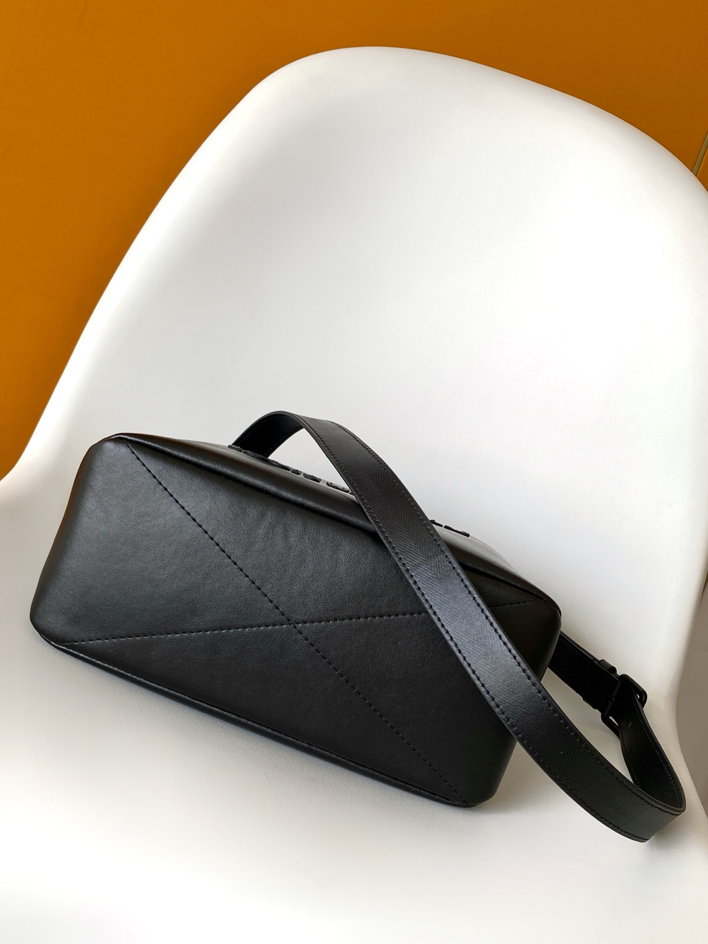 Louis Vuitton Tote Bag Cow Leather Black M-l-s