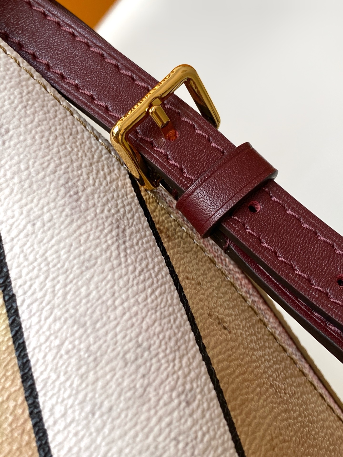 Louis Vuitton Tote Bag Cow Leather Beige M-s