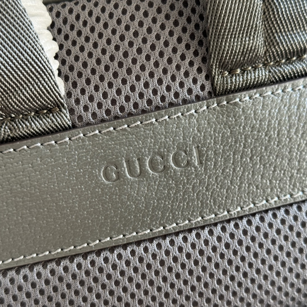 Gucci Backpack Canvas White M-s