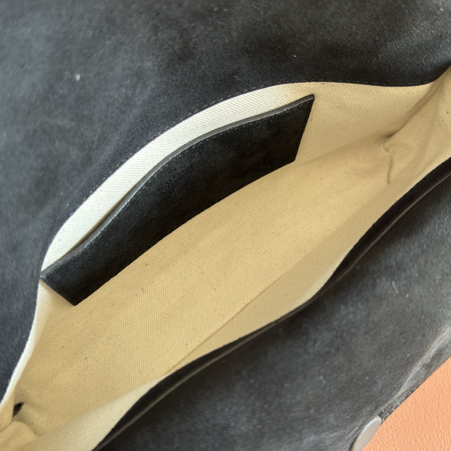 Gucci Basic Bag Brown