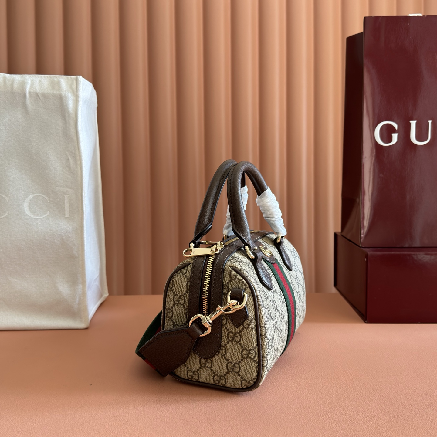 Gucci Basic Bag Canvas Brown L