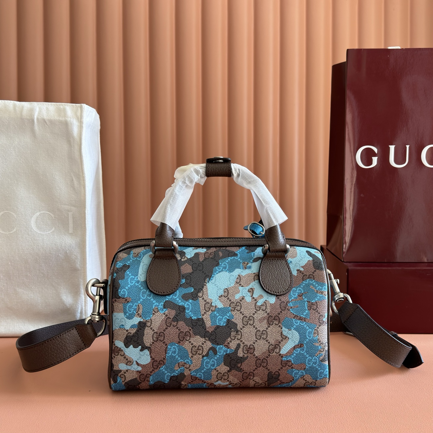 Gucci Basic Bag Brown