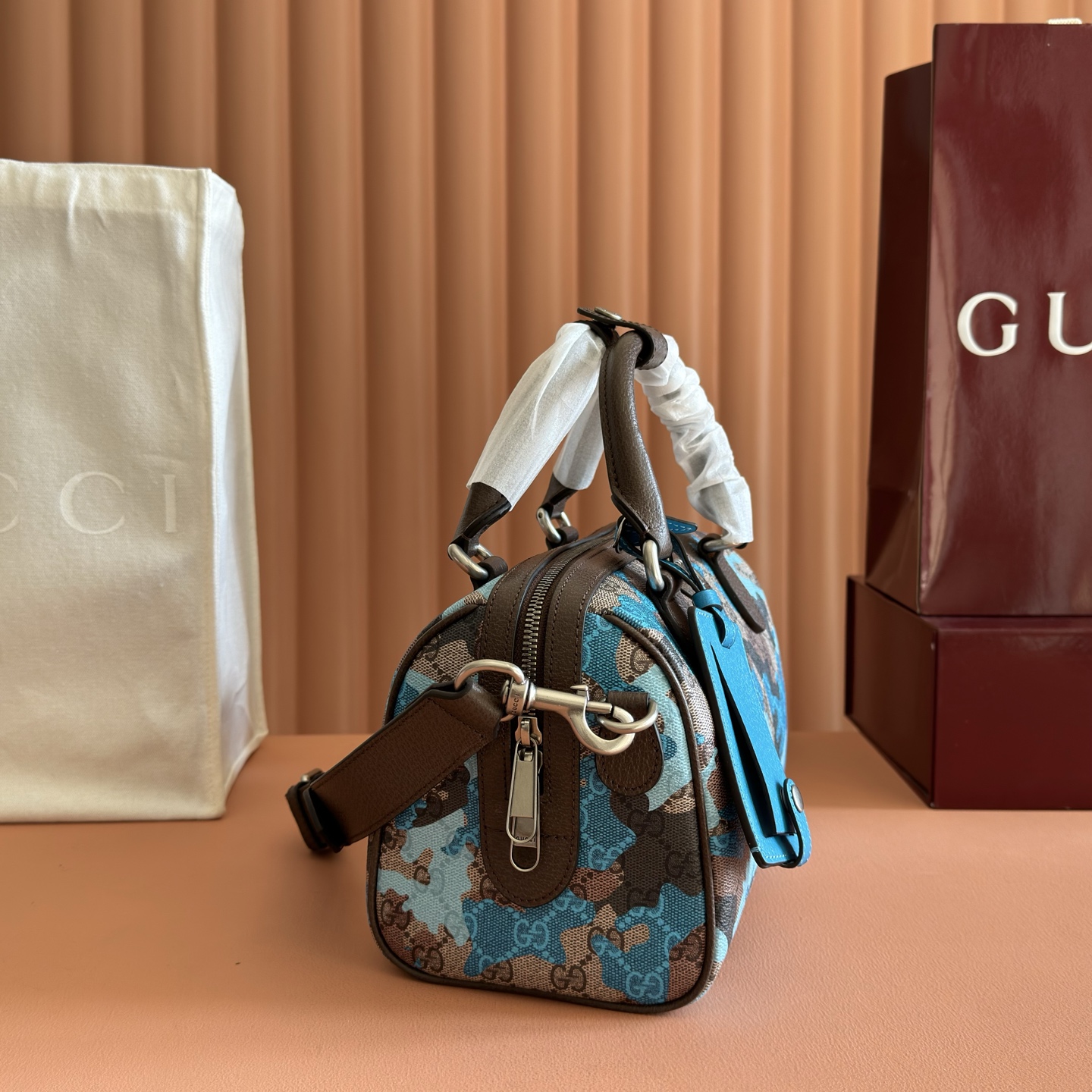 Gucci Basic Bag Brown