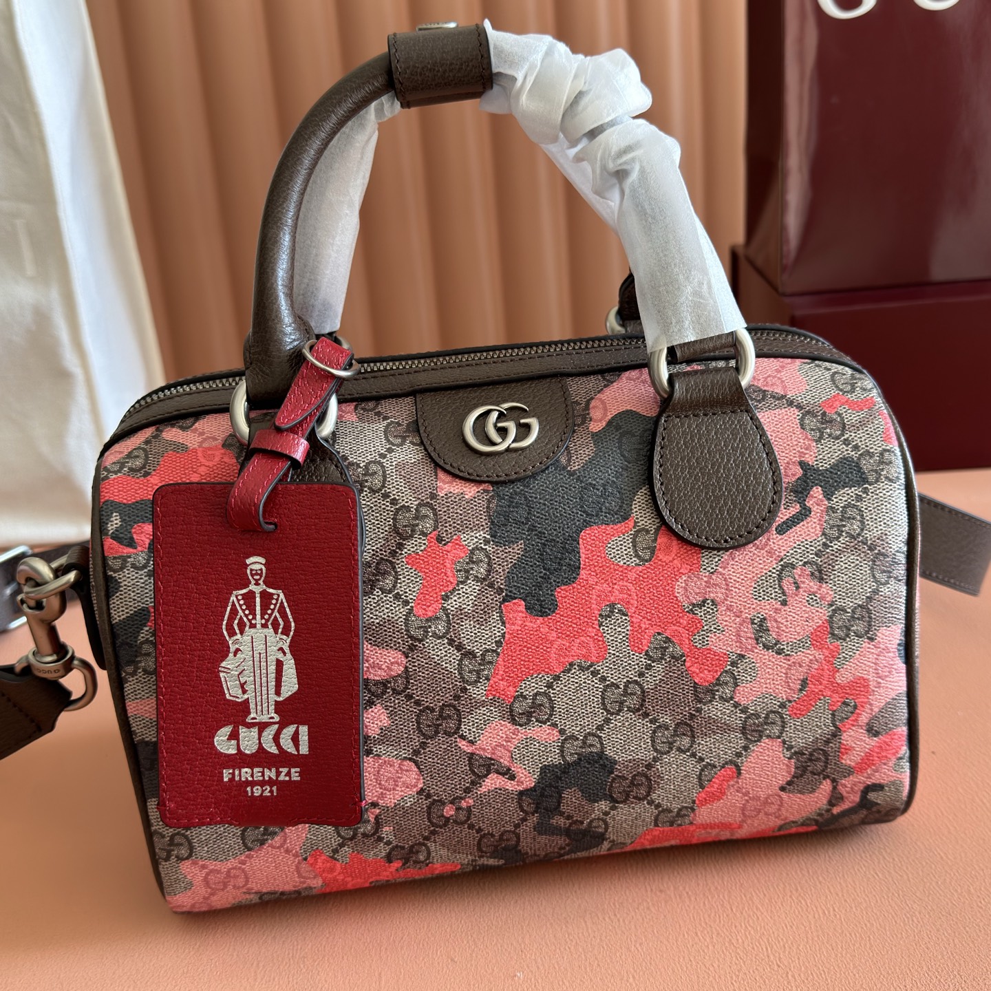 Gucci Basic Bag Brown