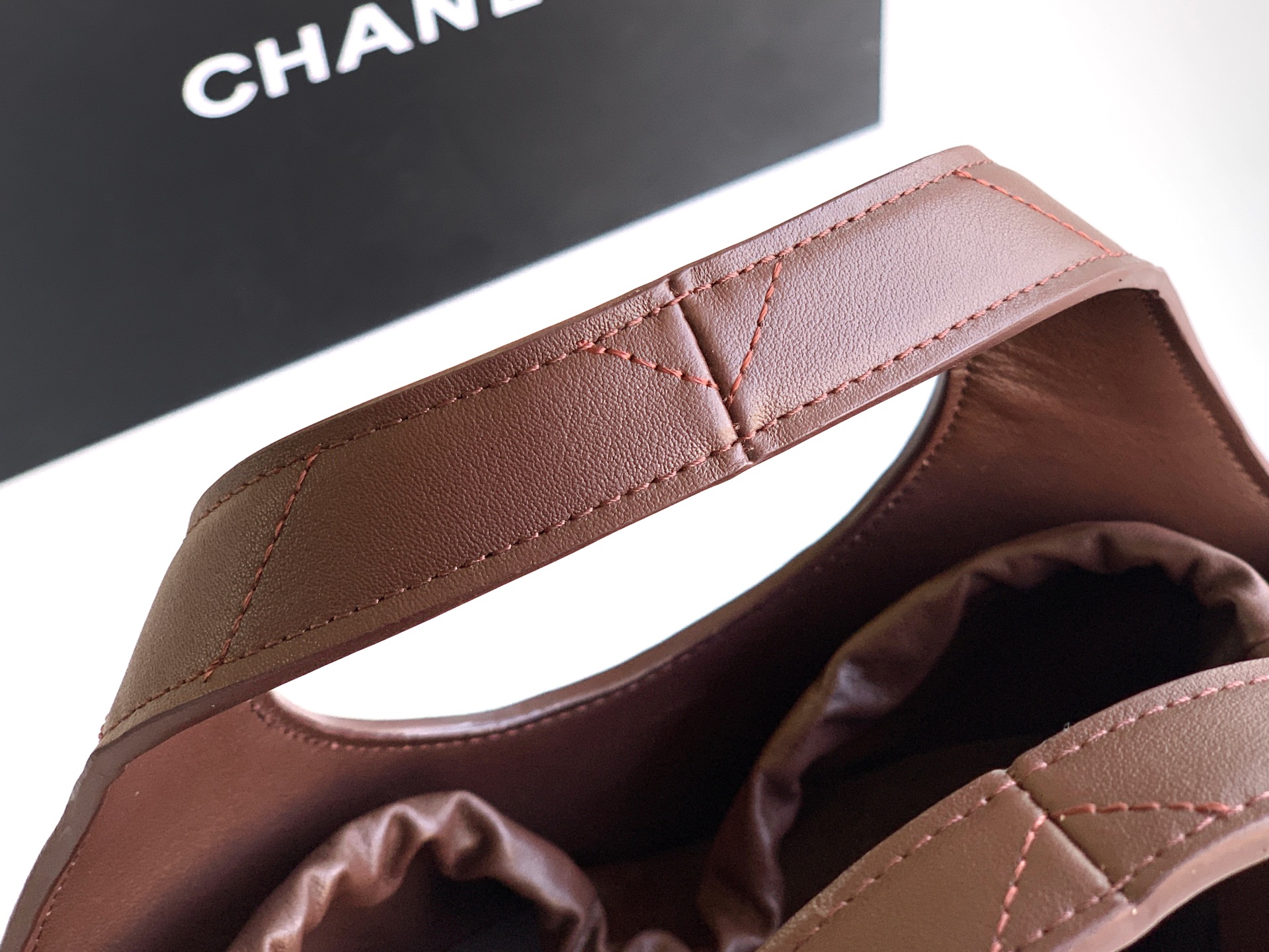 Chanel Basic Bag 17cm-l