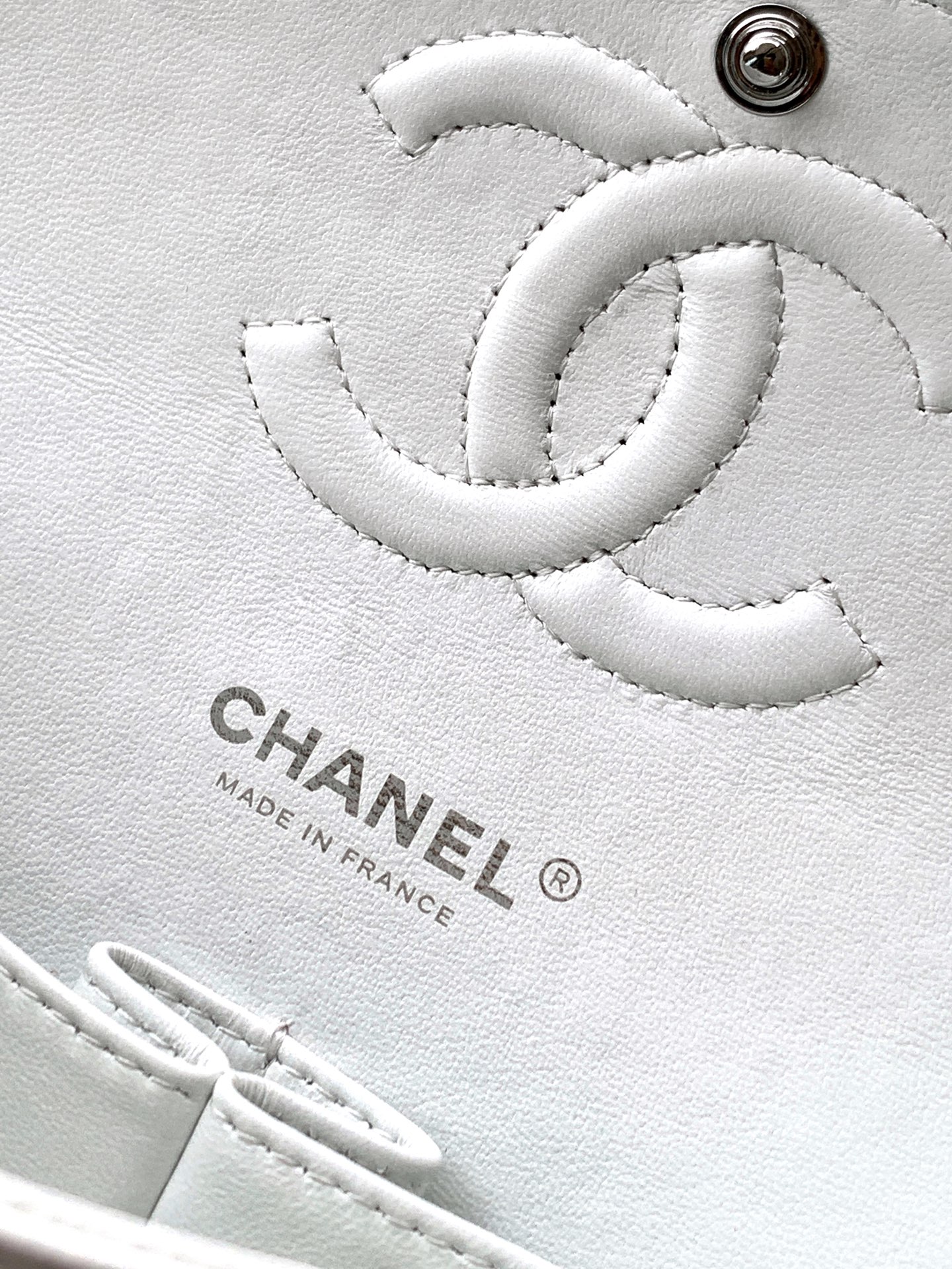 Chanel Basic Bag 23cm-25cm-m-l