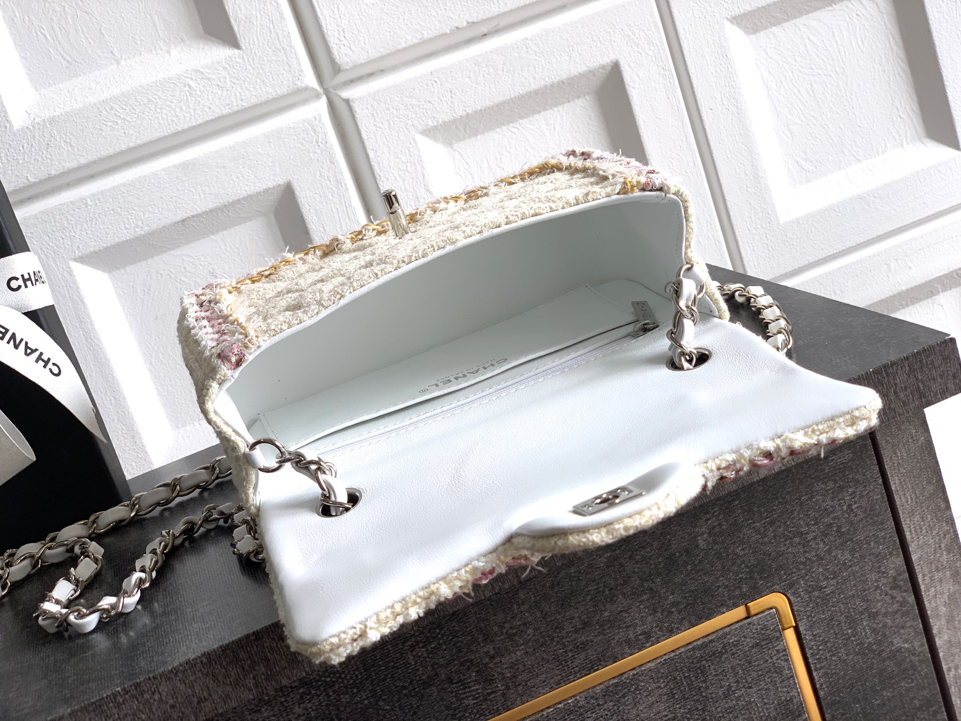 Chanel Basic Bag 23cm-25cm-m-l