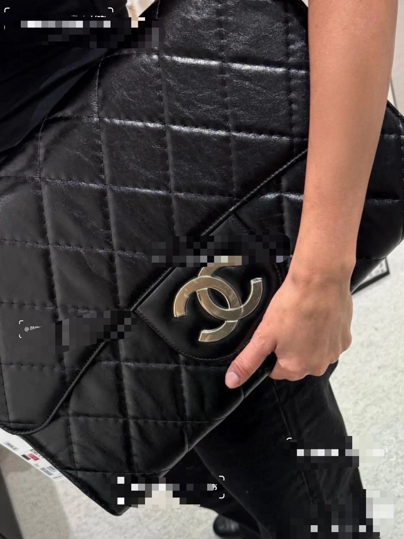 Chanel Clutch Bag Black M-l