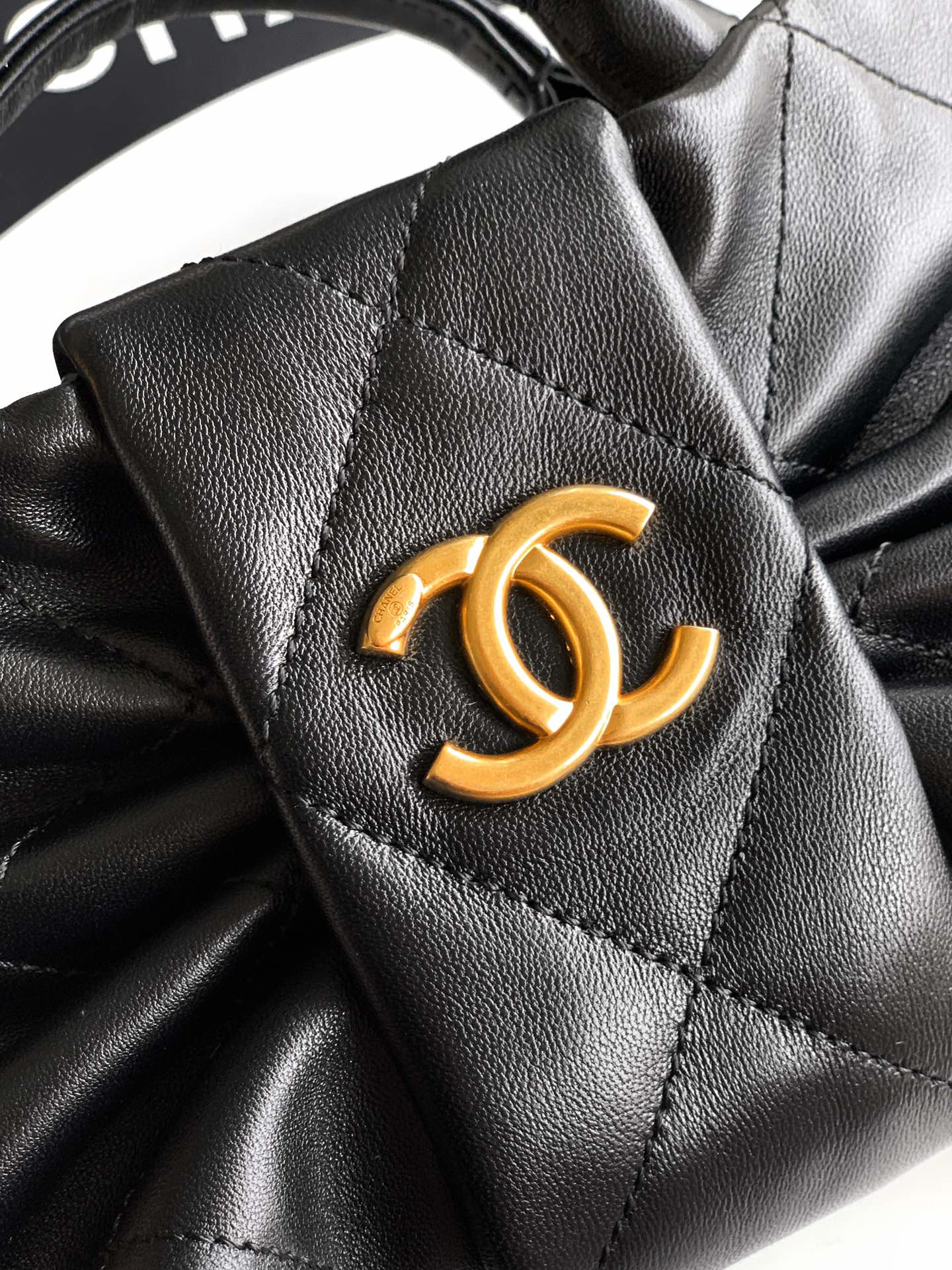 Chanel Female Basic Bag Sheepskin Black Waterproof M-l