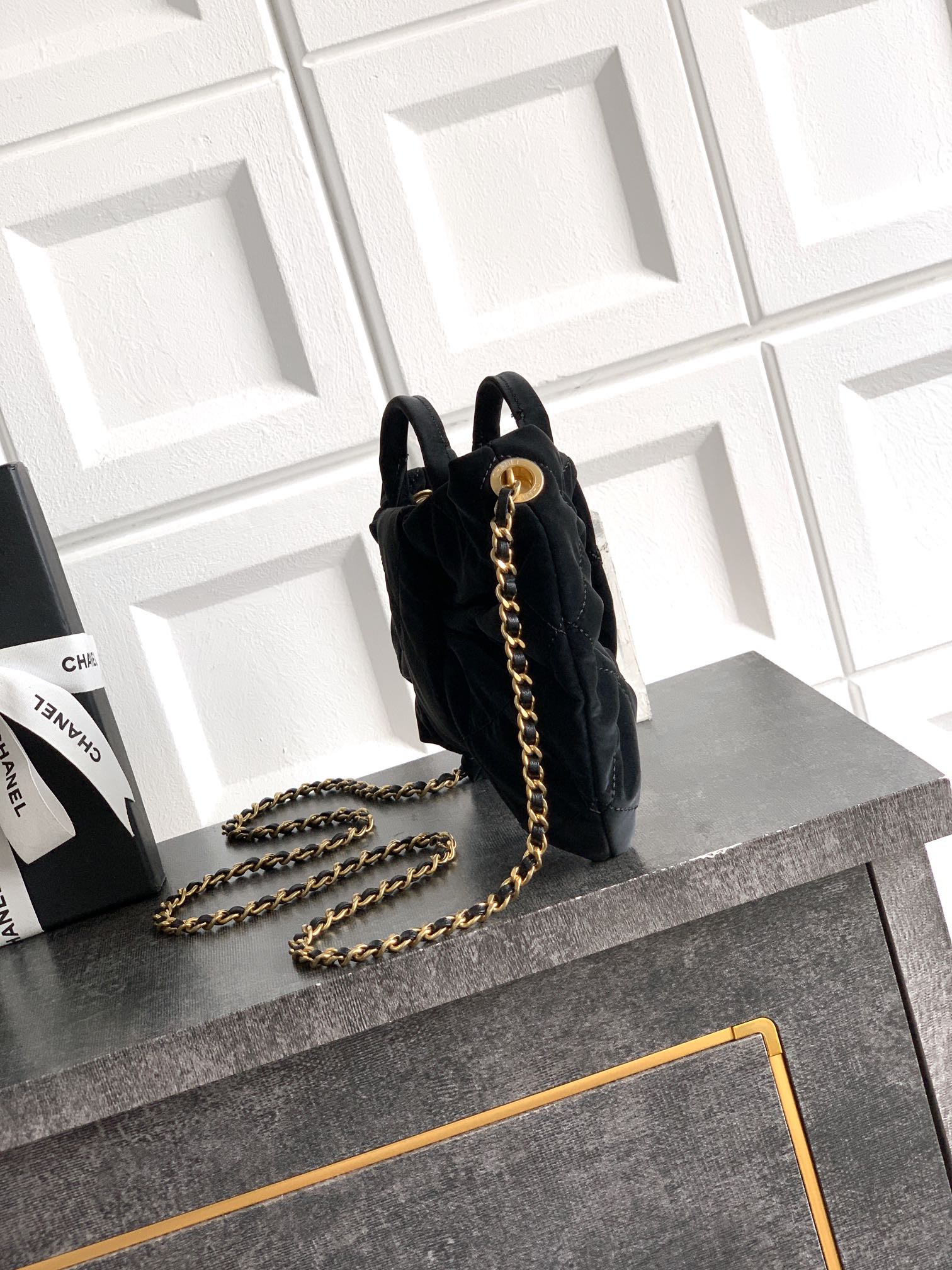 Chanel Female Basic Bag Sheepskin Black Waterproof 26cm-l