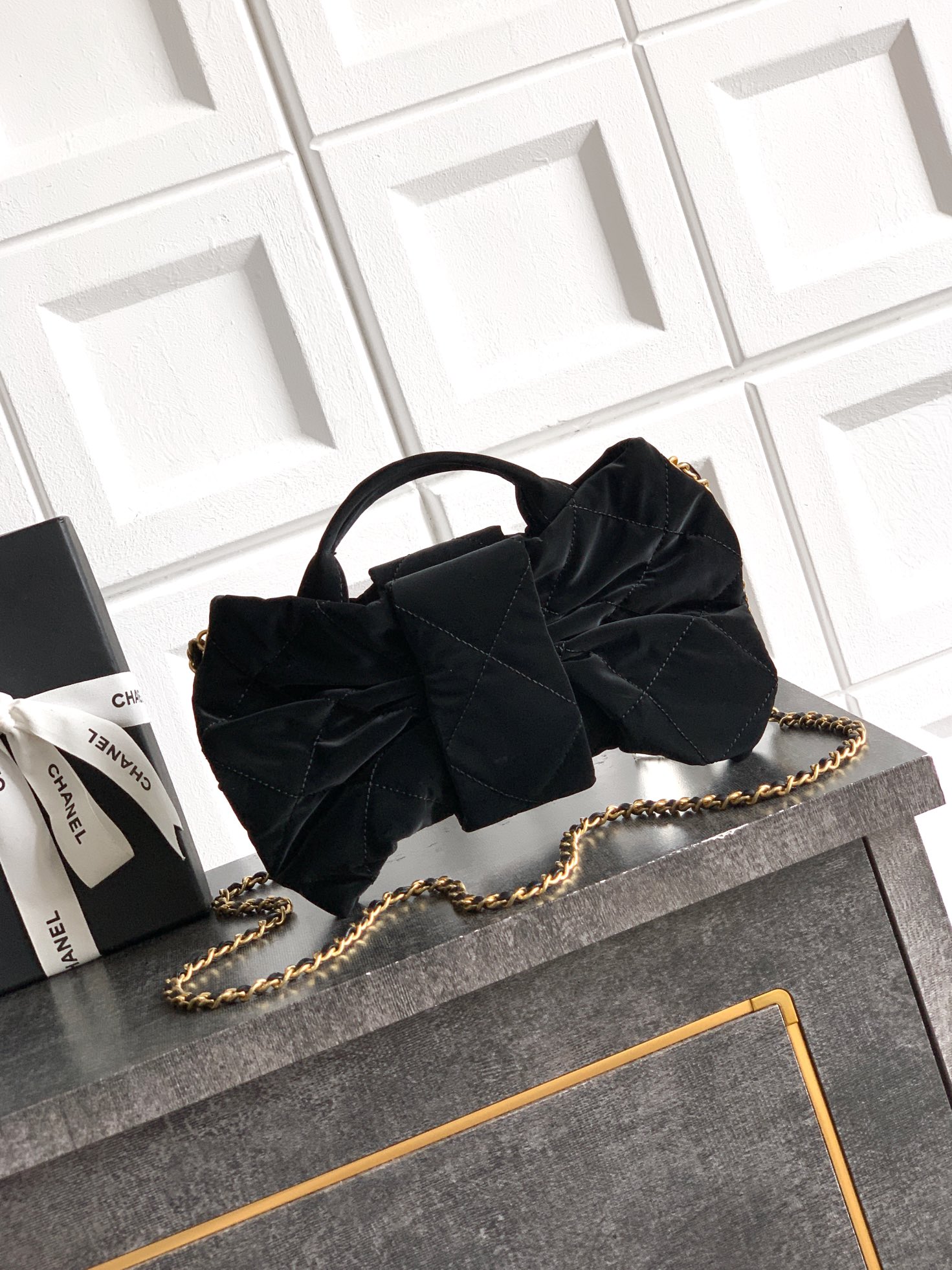 Chanel Female Basic Bag Sheepskin Black Waterproof 26cm-l