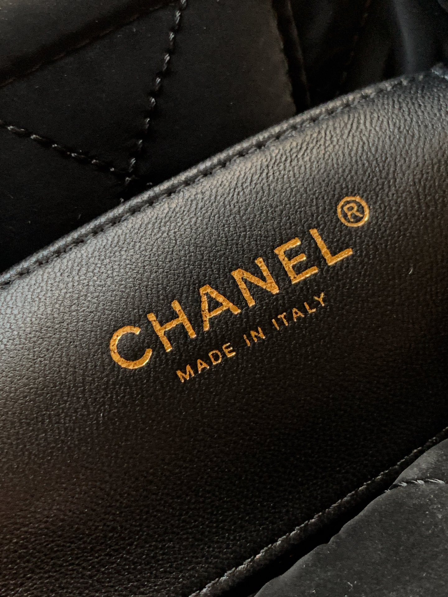 Chanel Female Basic Bag Sheepskin Black Waterproof 26cm-l