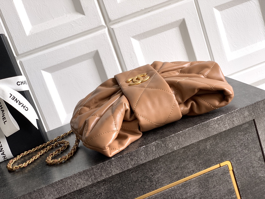 Chanel Female Basic Bag Sheepskin Black Waterproof M-l