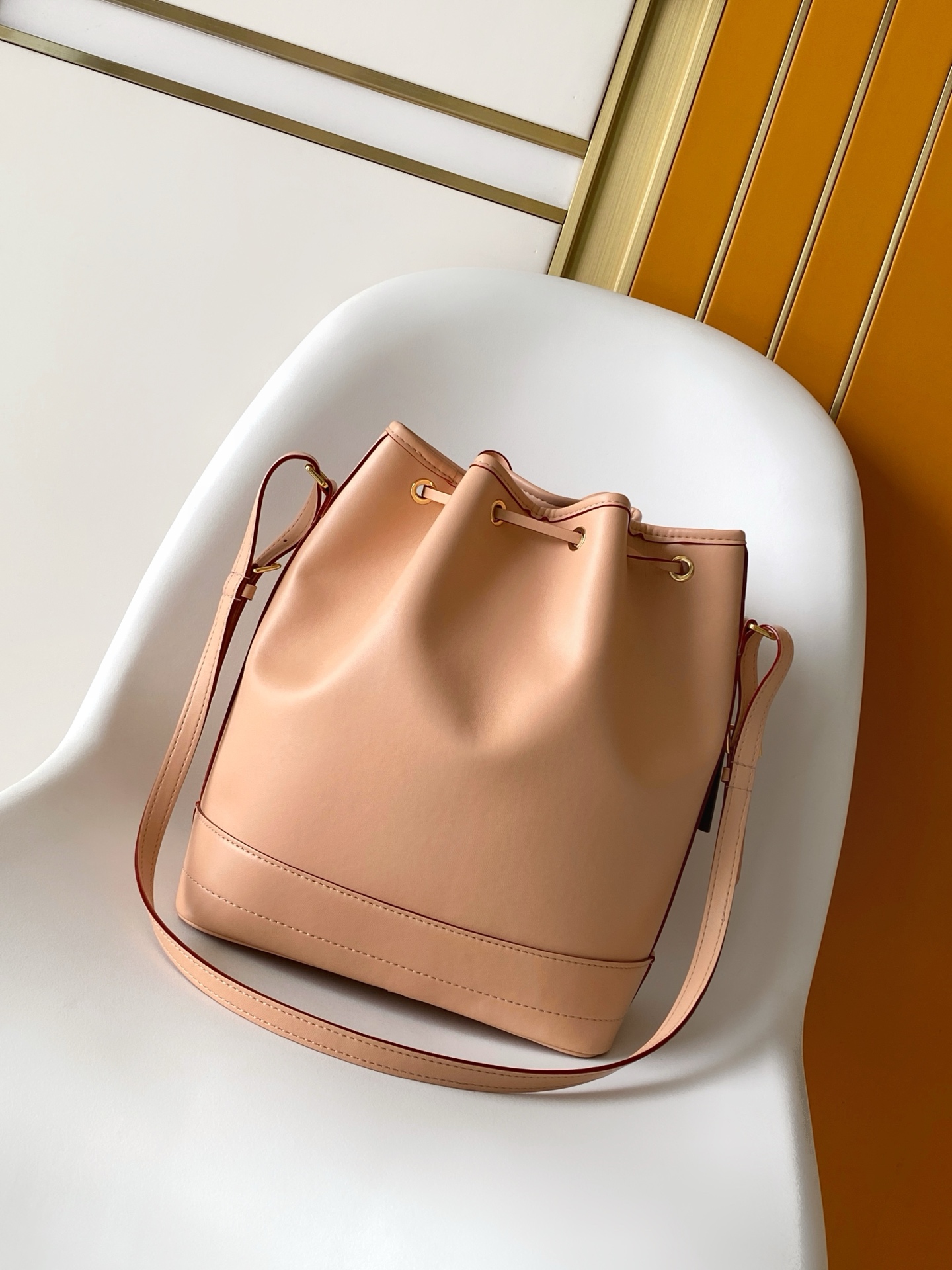 Louis Vuitton Tote Bag Cow Leather Beige M-s